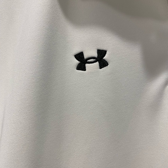 🔴2/$10 SALE🔴 Under Armour Jaguars Kids Polo Shirt - Picture 3 of 7